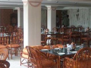 אחמדאבאד Hotel Maan Residency מראה חיצוני תמונה